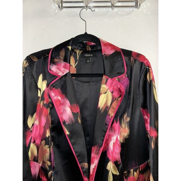 Torrid Black Pink Floral Satin Open Front Relaxed Business Casual Blazer Size 2X - Picture 3 of 7